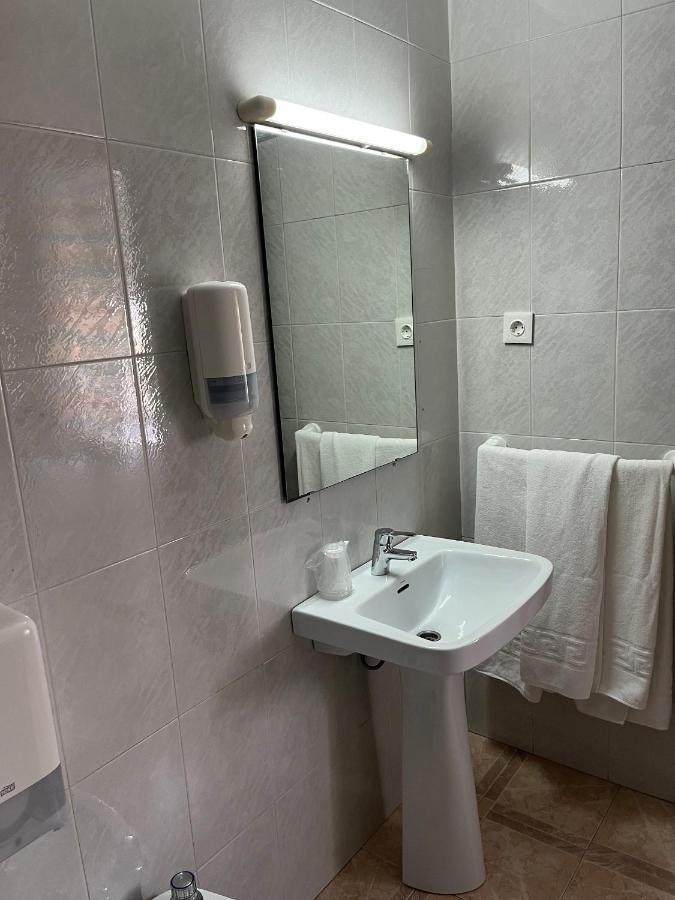 Hostal ברבטה מראה חיצוני תמונה